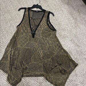 Lily Black and Gold Knit Top 1X